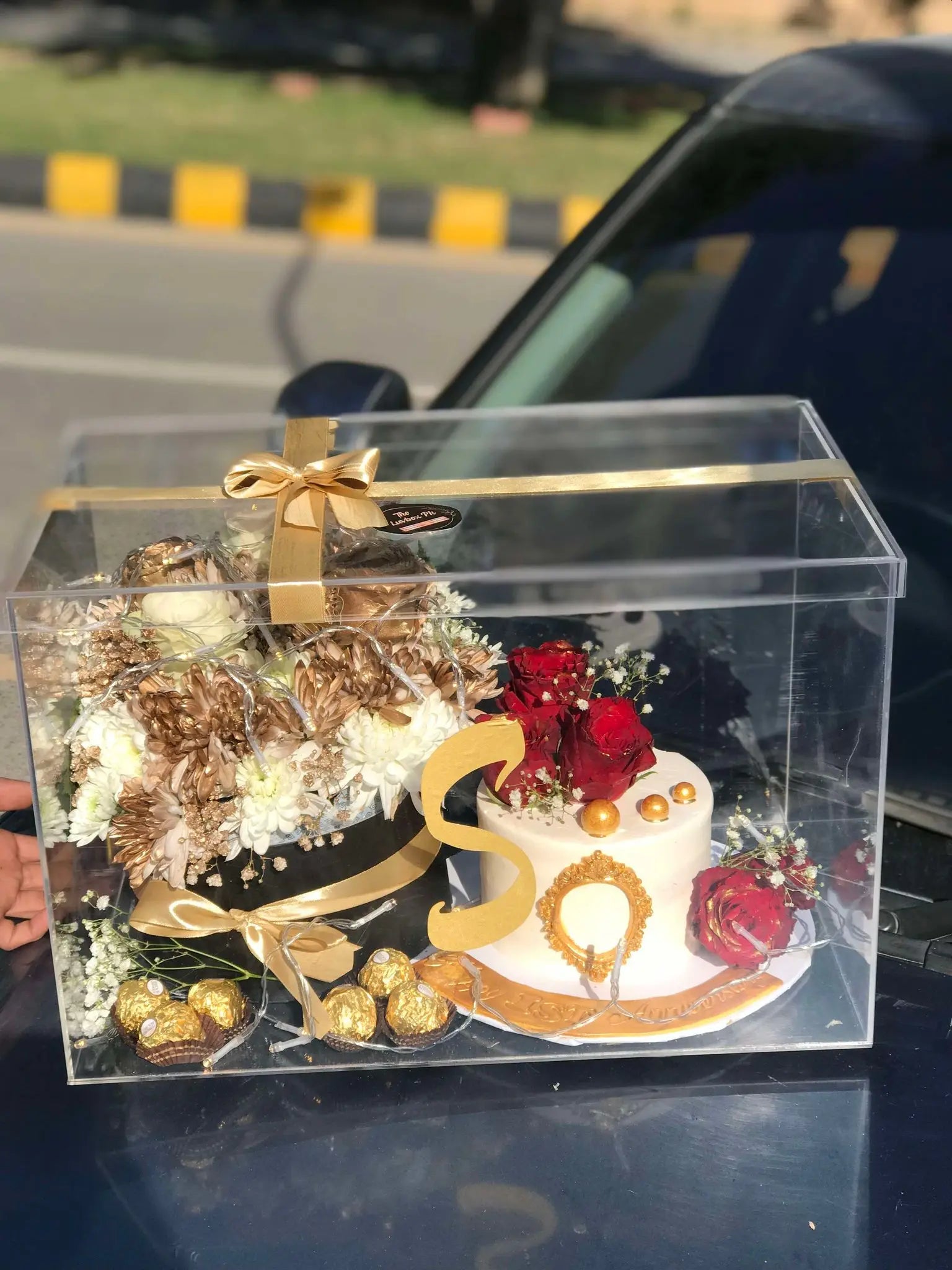 Luxury Acrylic Box with Customized Cake & Flowers