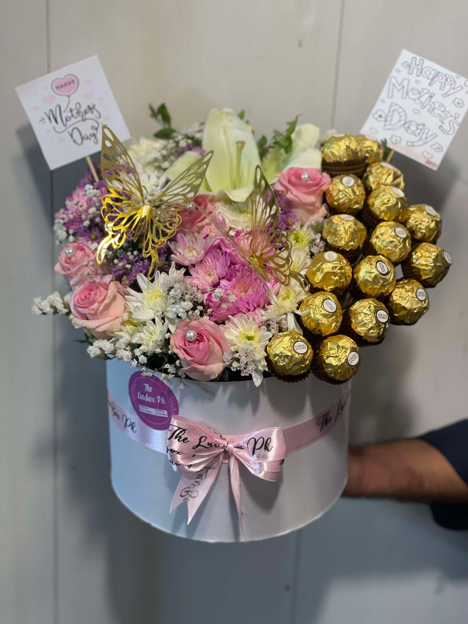 Luxury Mother’s Day Chocolate Box with Fresh Flowers