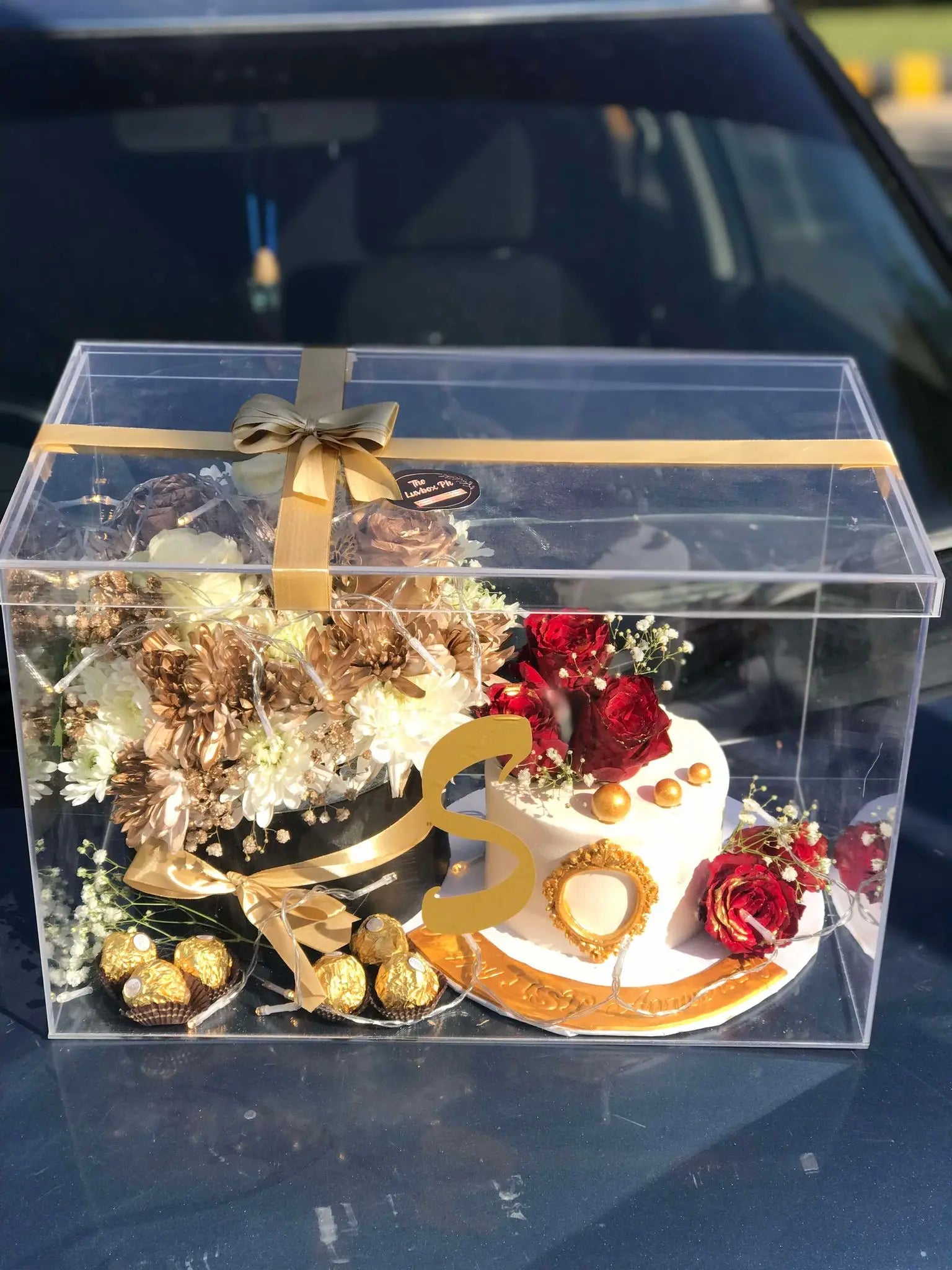 Luxury Acrylic Box with Customized Cake & Flowers