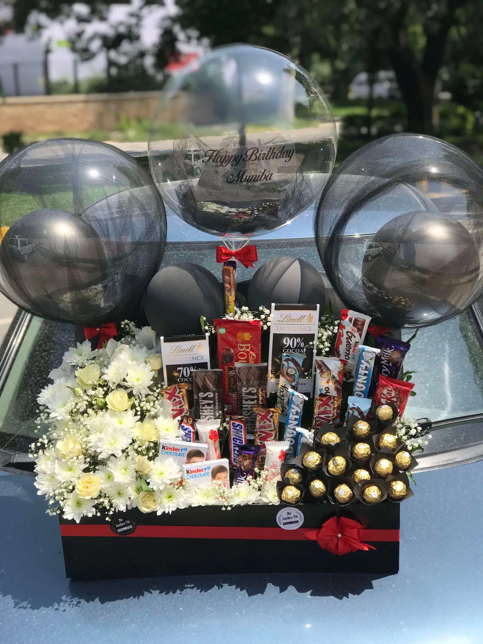 Ultimate Luxury Flower Box (II) โ Customized Balloons, Premium Chocolates & Roses