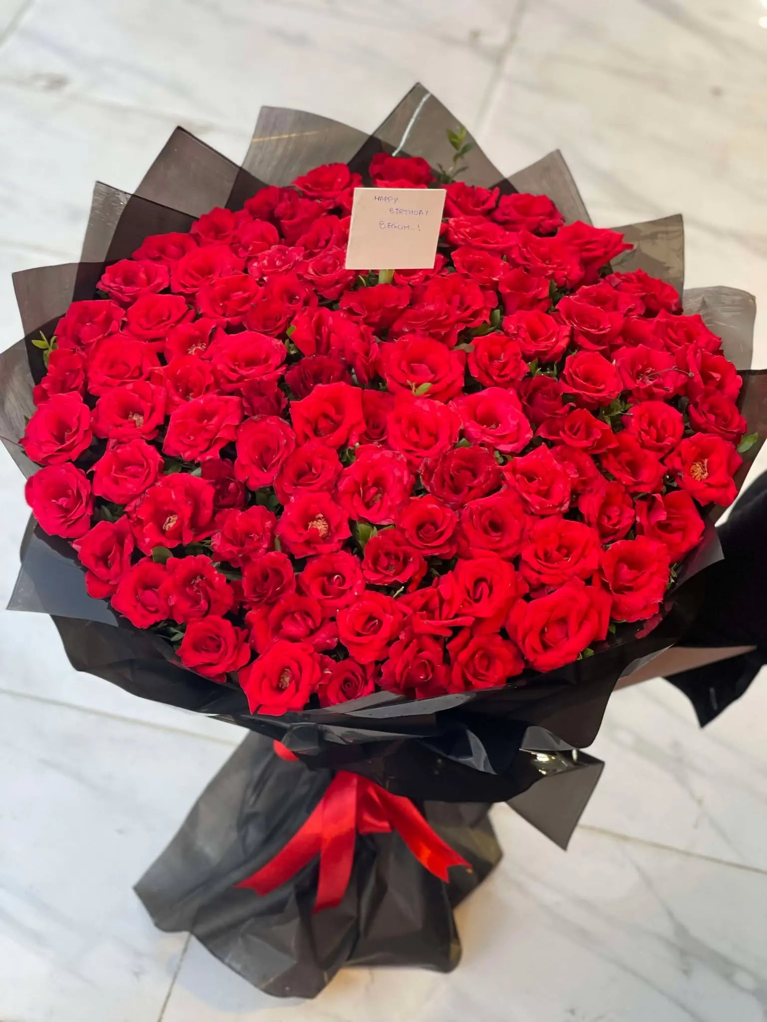 A Grade 100 Premium Rose Bouquet