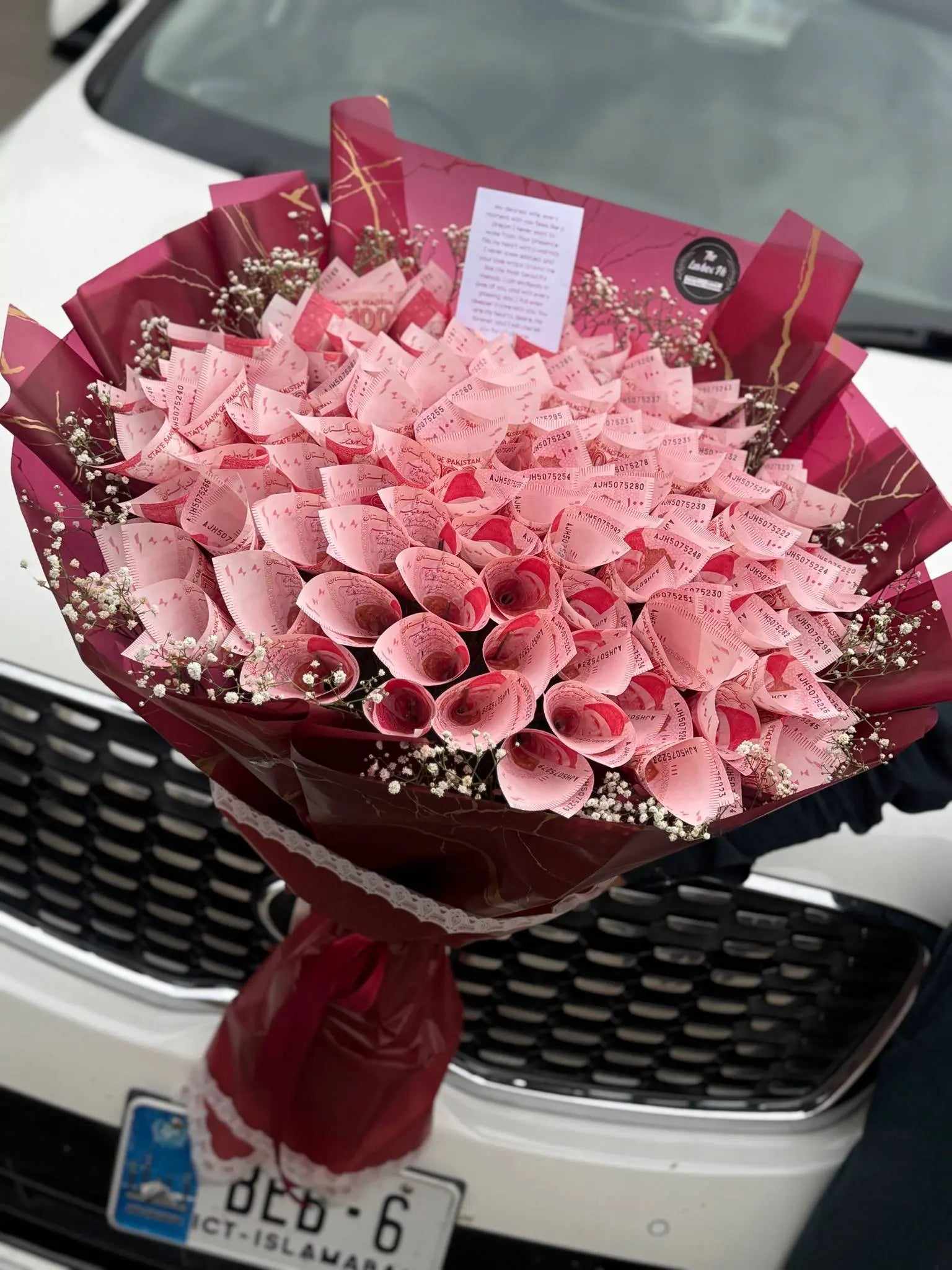 Mini Money Bloom – Eid Cash Bouquet with PKR 5,000