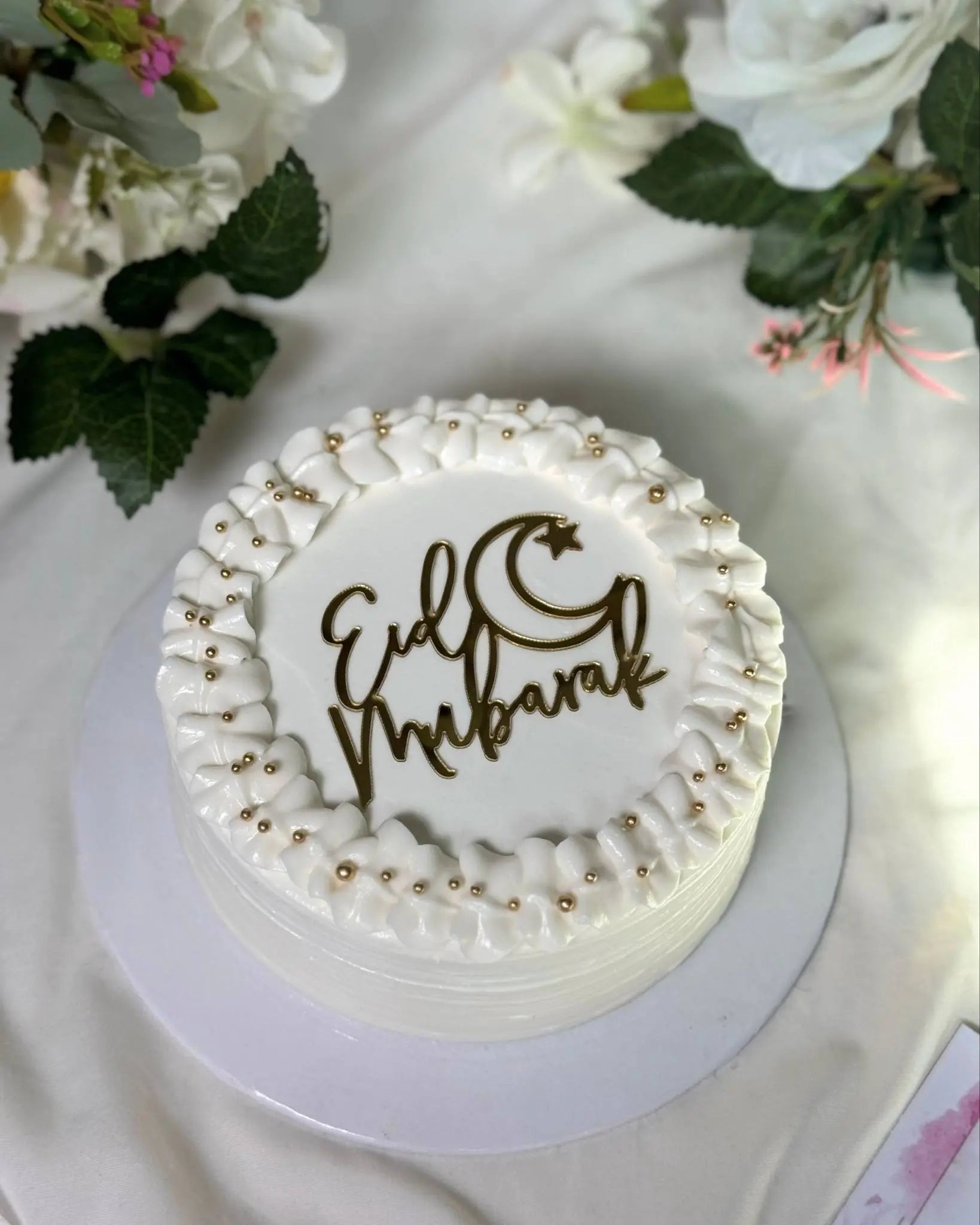 Eid Delight Cakes – Custom 2 lbs Eid Cakes