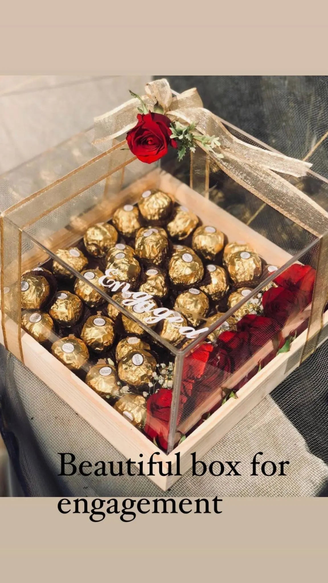 Golden Blessings – Eid/Nikkah Acrylic Box with Ferreros