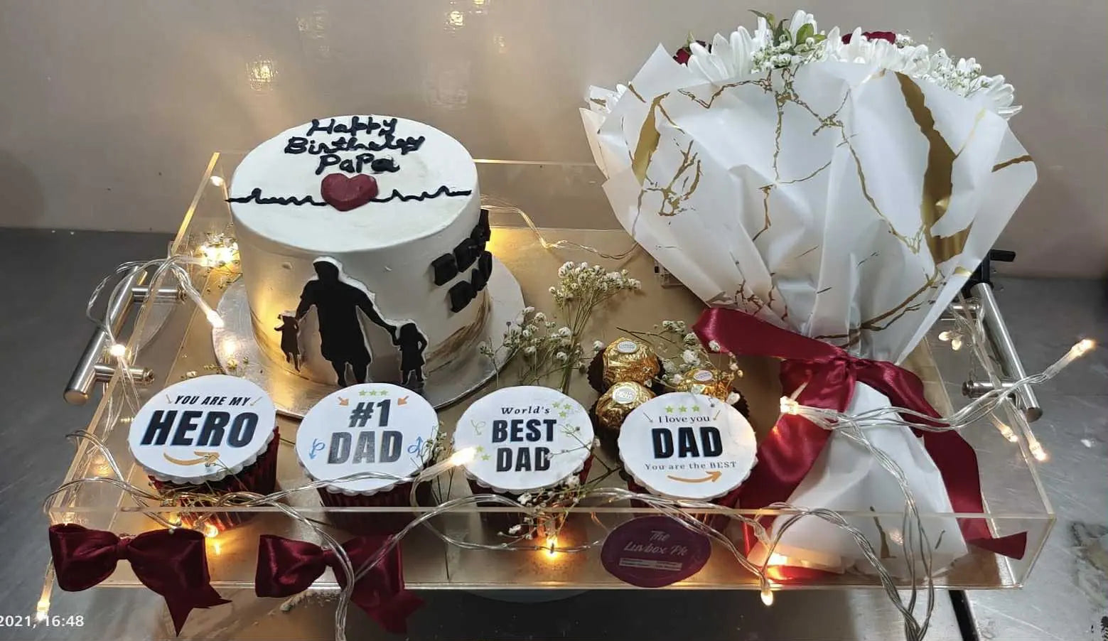 Father’s Day acrylic tray with custom cake, cupcakes, and bouquet – luxury gift