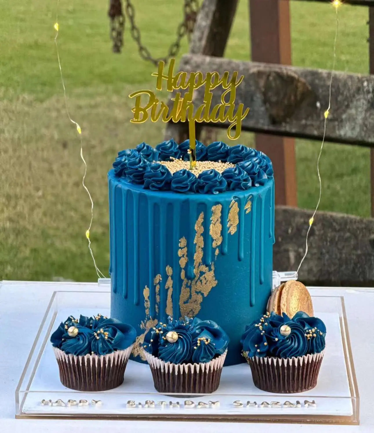 Blue Luxe Birthday Cake Box – Luxury Customized Cake with Cupcakes