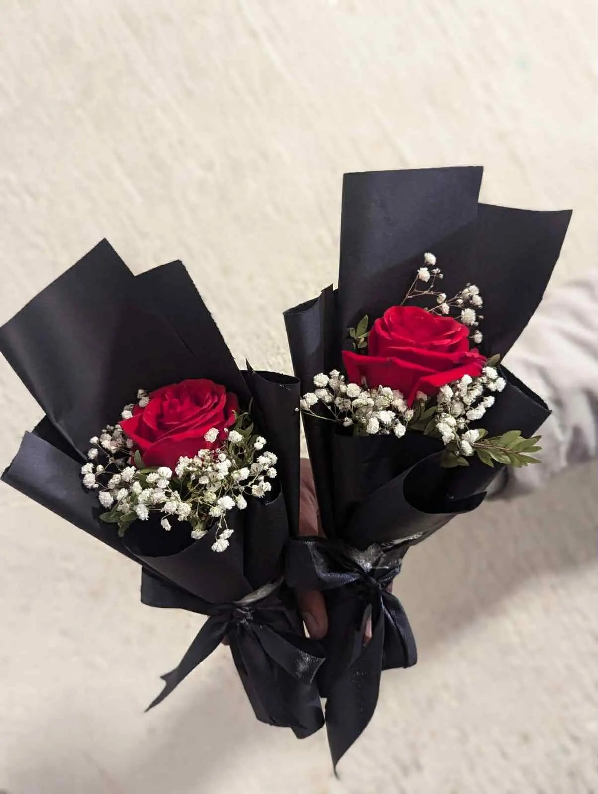 One & Only – Premium Single Rose Bouquet