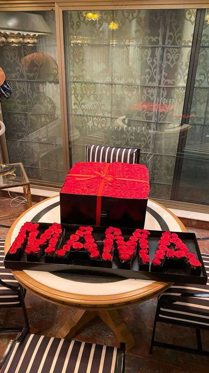 Grande Luxe MAMA Rose Box – Mother’s Day Special