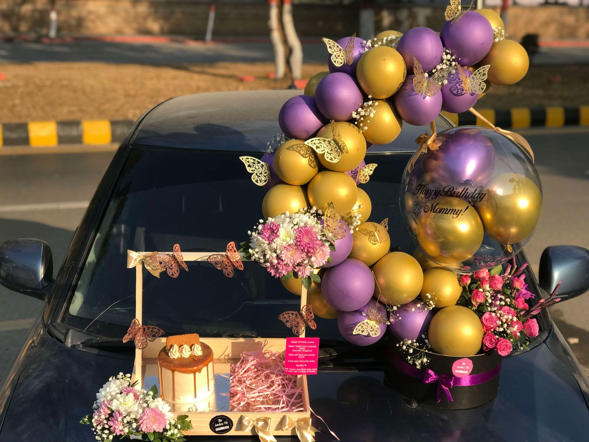 Luxe Birthday Combo: Wooden Tray, Cake & Balloons