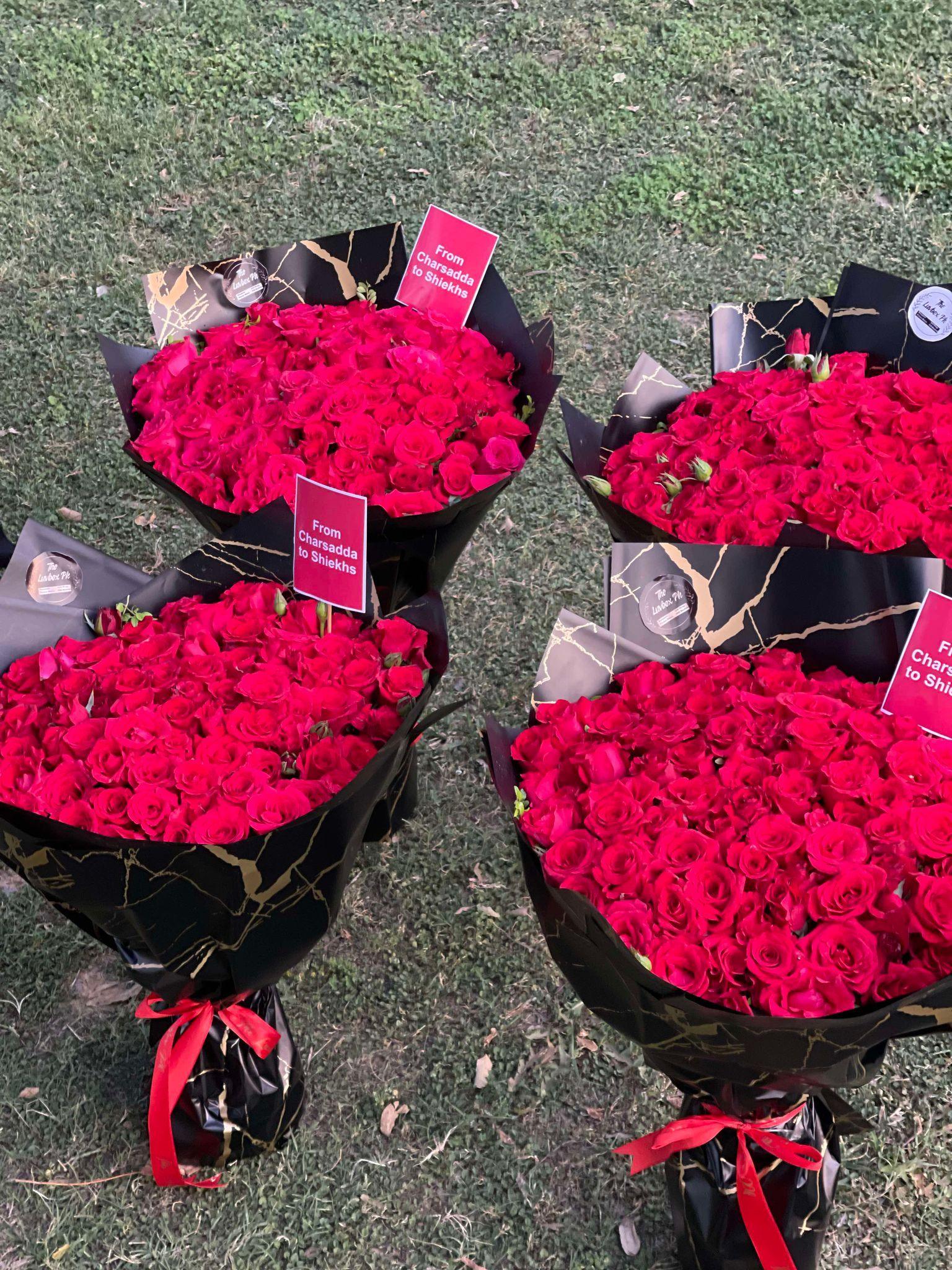 Lucky Girl Grand Combo – 4 Premium Bouquets with 100 Roses Each