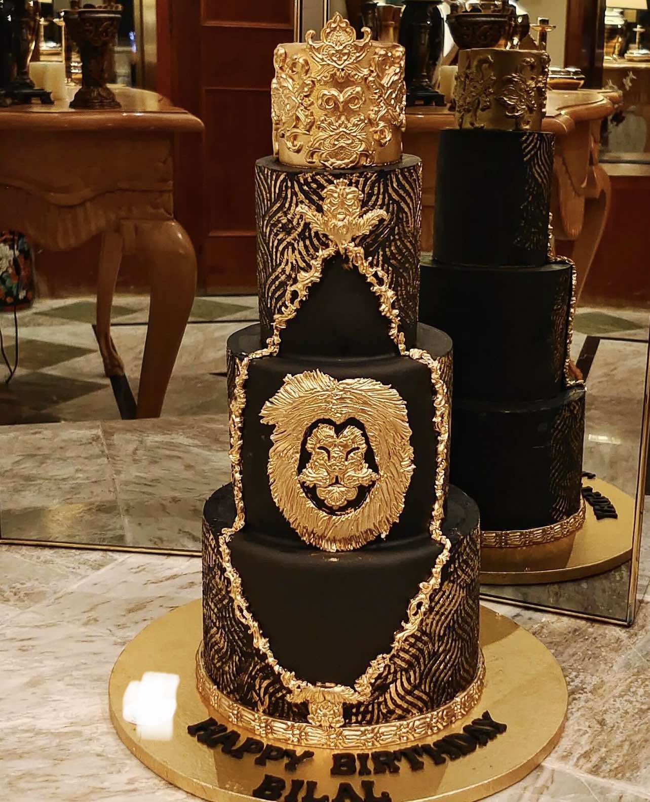 King’s Crown Cake – 3-Tier Luxury Black & Gold Cake for Him (8-12 lbs)