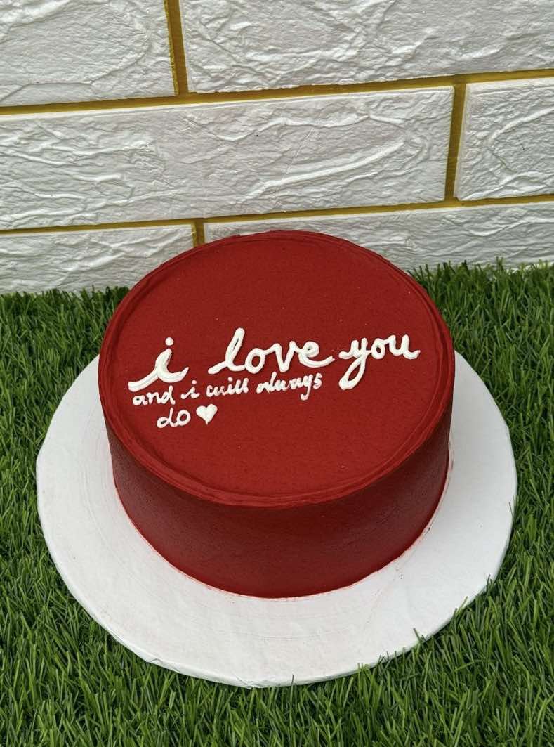 I Love You Red Velvet Cake – Romantic Cake for Birthdays & Anniversaries
