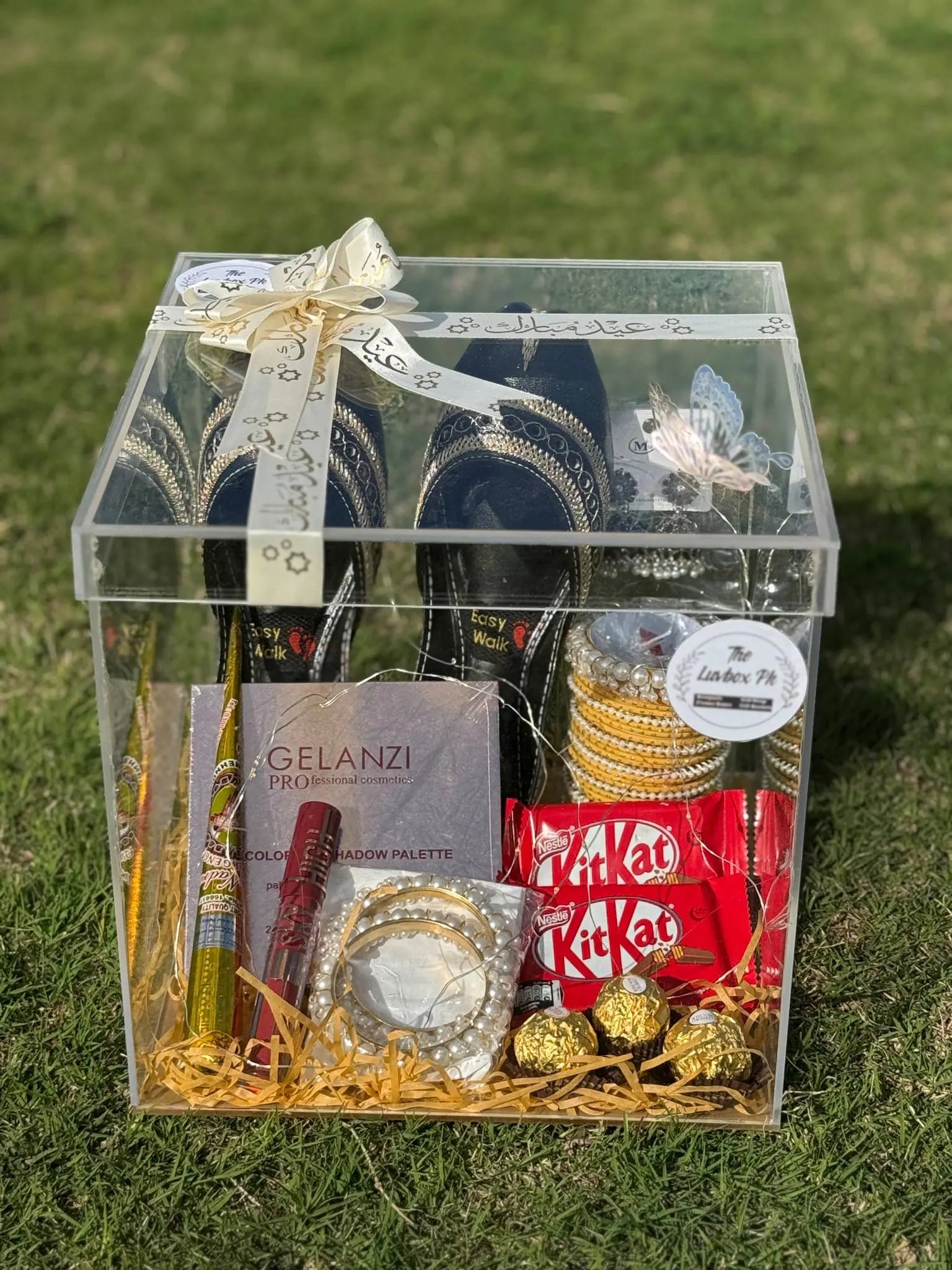 Luxe Eidi Treasures – Acrylic Box with Eid Gifts