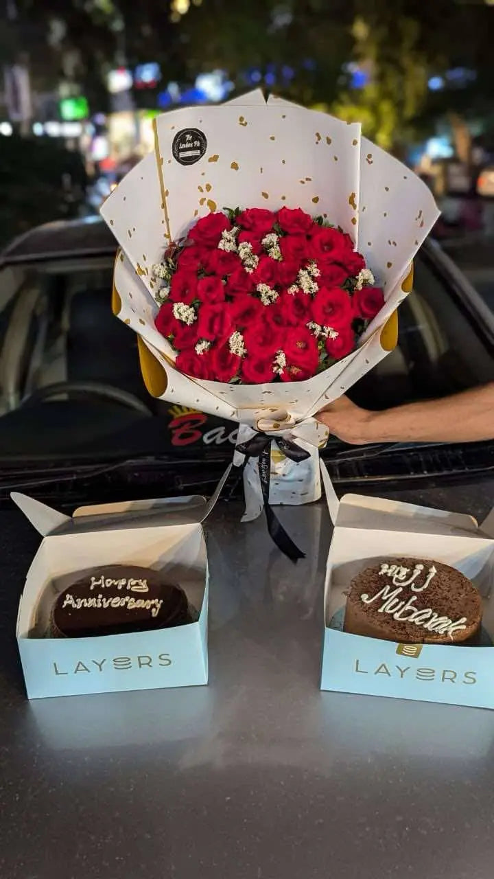 Double Delight Combo – Affordable Flower Bouquet with Two Cake