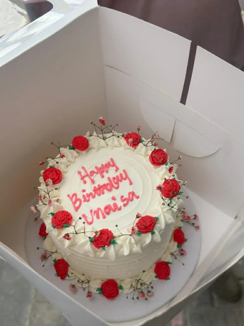 Gorgeous 2 lbs cake for her from gift shop Islamabad
