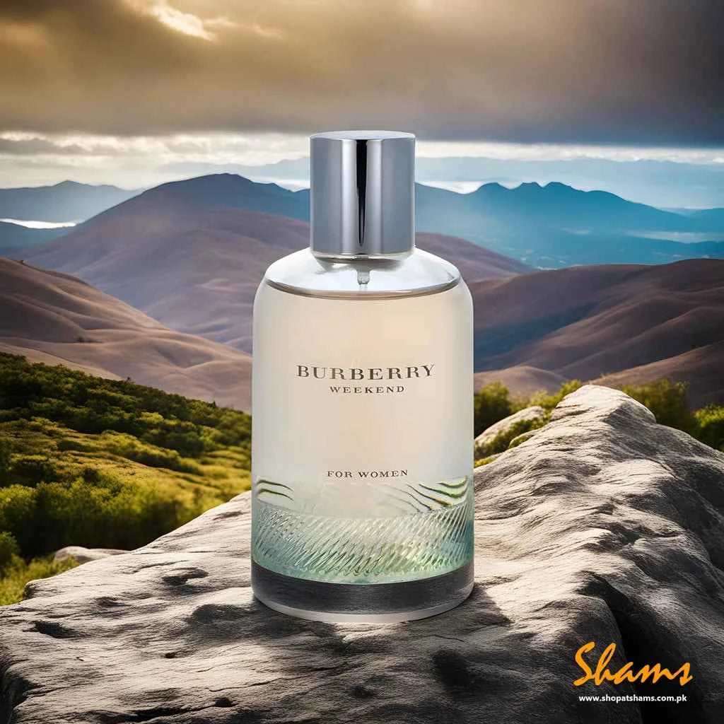 Burberry Weekend EDP for Women 100ml – Elegant & Effortlessly Feminine Fragrance
