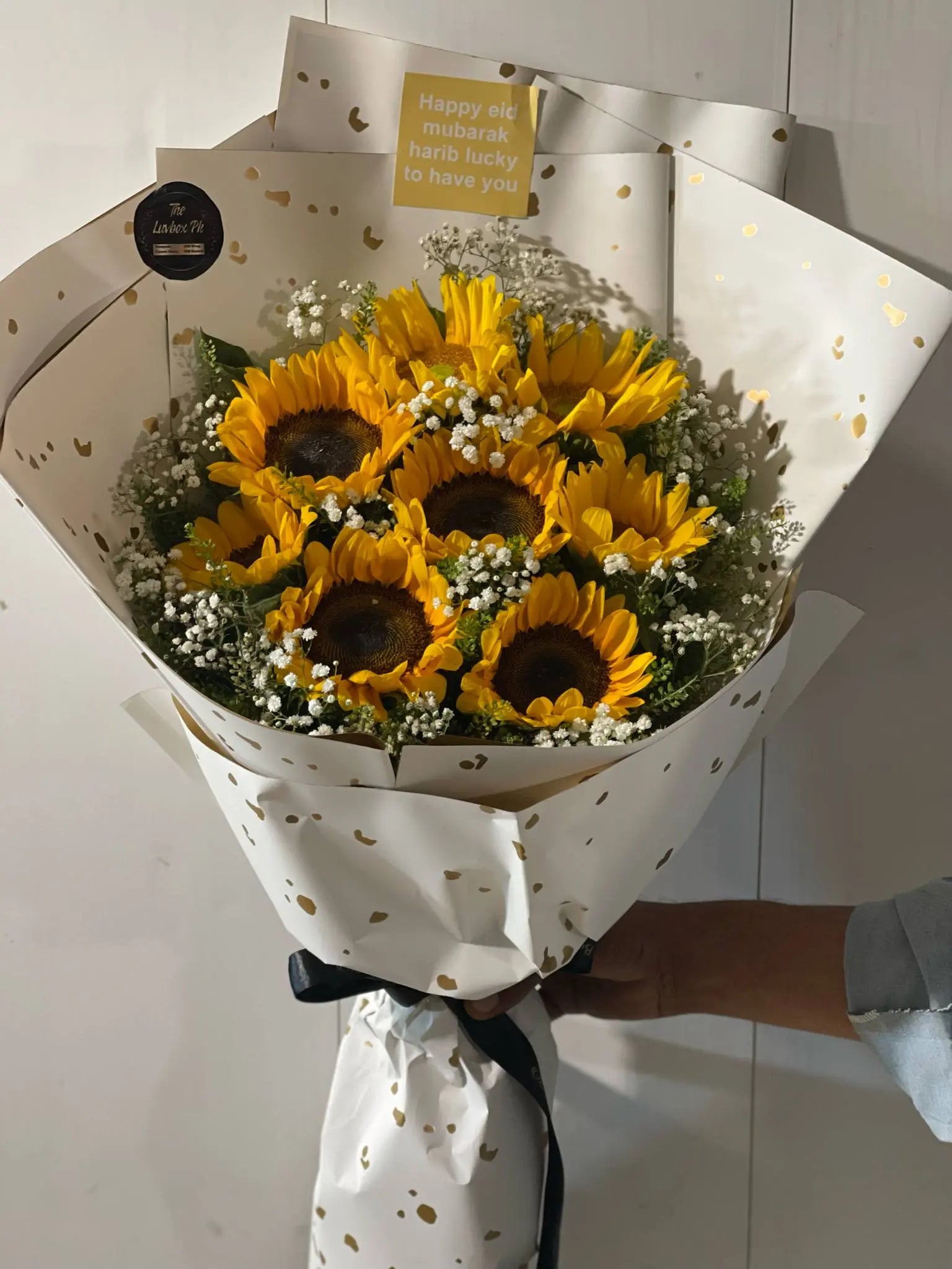 Sunshine Blooms – Sunflower Bouquet for Eid