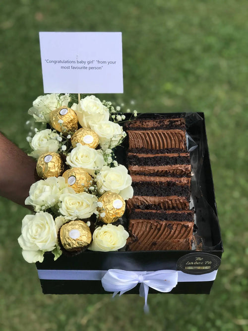 Brownie Blooms – Mini Brownies, Ferreros & Flowers Box