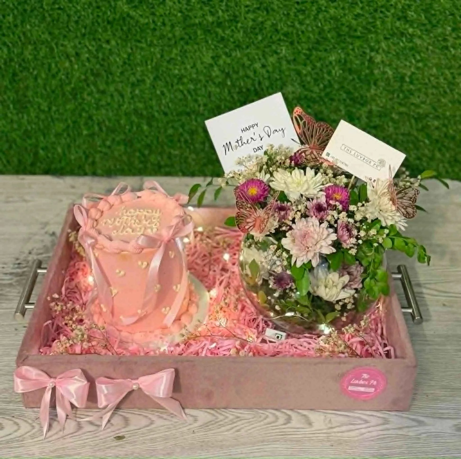 Blush Serenity Tray – Mother’s Day Acrylic Pink Setup with Floral Fish Bowl & Cake