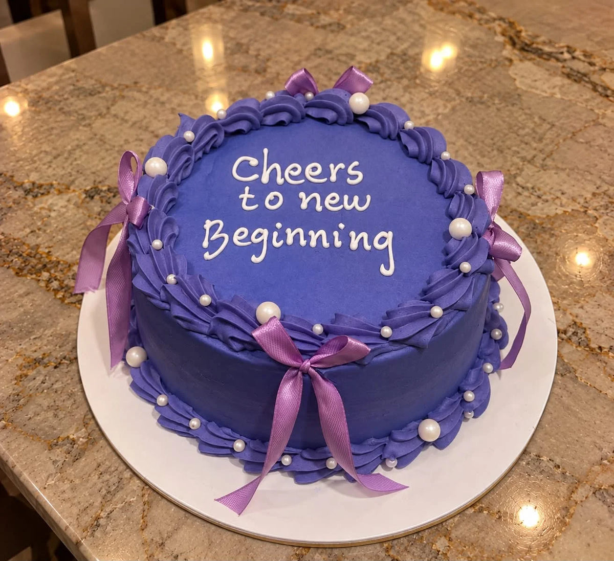 Elegant 2 lbs Shadi Mubarak wedding cake for newly married couple with customized cake delivery in Pakistan