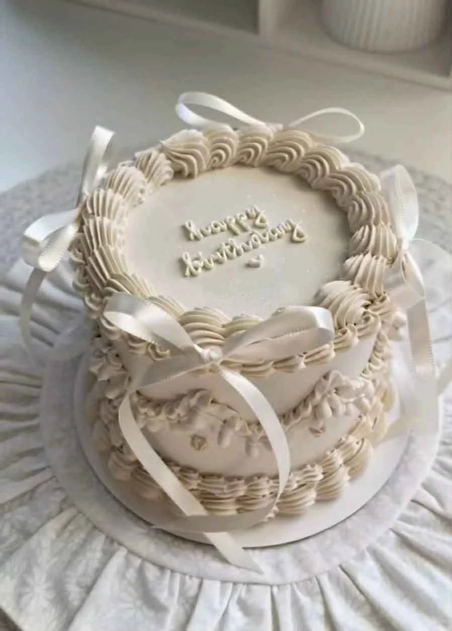 Golden Wish – Premium Happy Birthday 3 lbs Celebration Cake